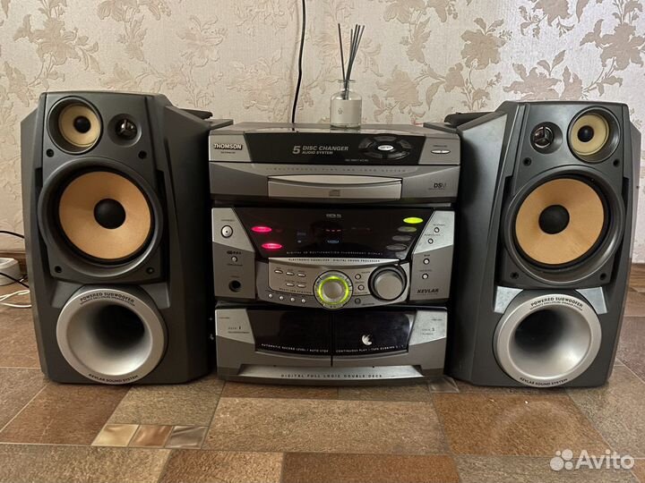 Музыкальный центр с Bluetooth