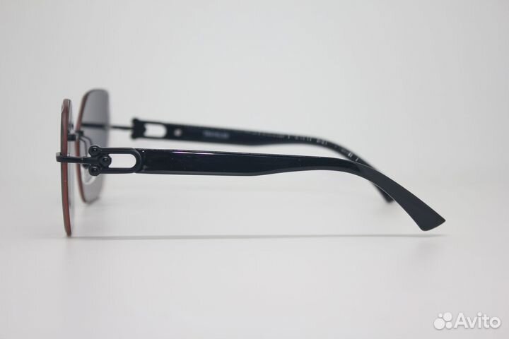 Солнцезащитные очки безоправные