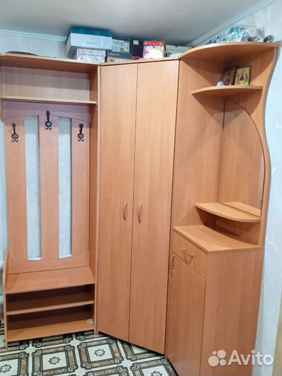 Шкаф прихожая