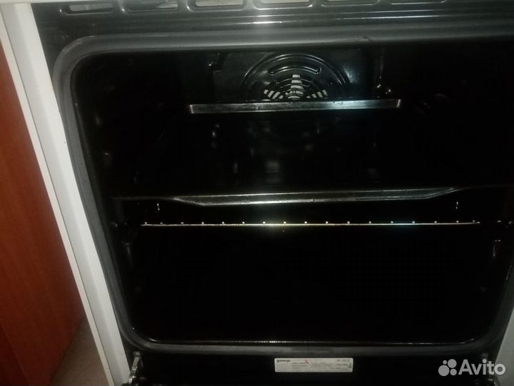 Продам комбинированную газовую плиту горения