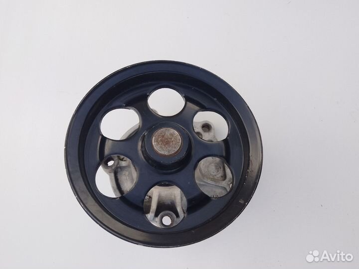 Помпа водяная для Toyota