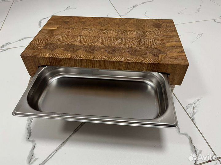 Торцевая разделочная доска с гастроемкостью