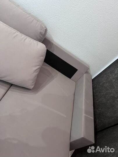 Угловой диван