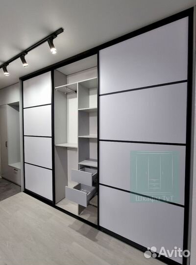 Шкаф для одежды