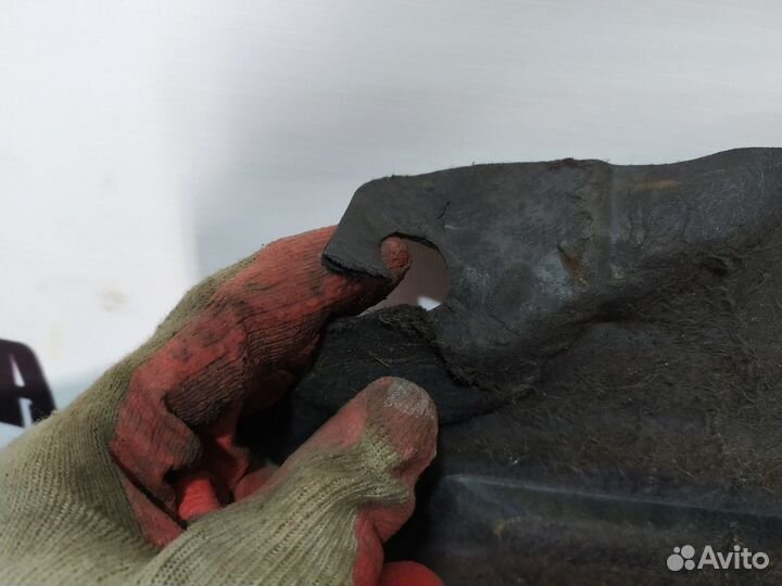 Защита днища левая L BMW X1