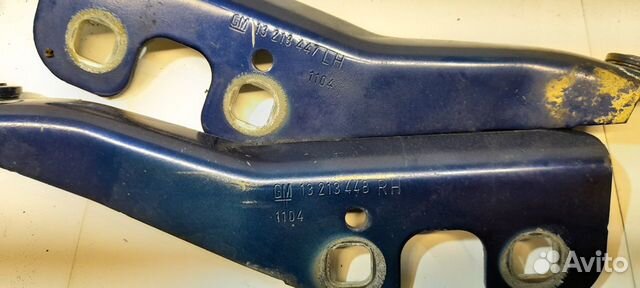 Петля капота Opel Astra H 2004-2014