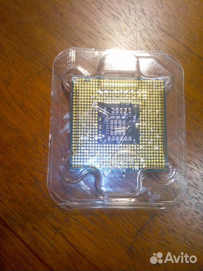 Intel E2180 2.00 GHz два ядра