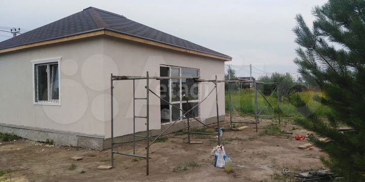 Дом 64 м² на участке 6 сот.