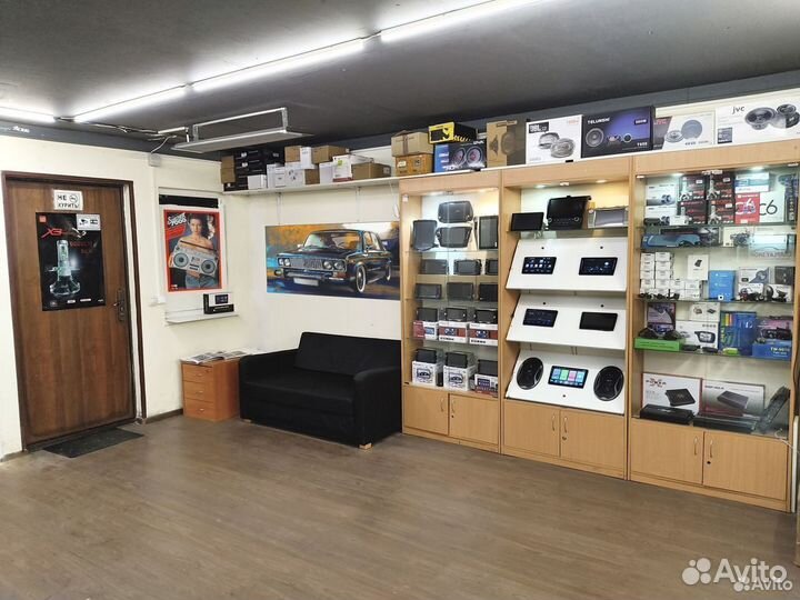 Магнитола Volkswagen Passat B6, B7, CC. 1/16 AW