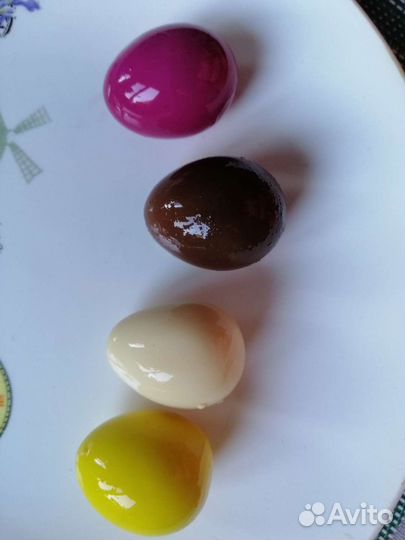Яйца перепелиные маринованые