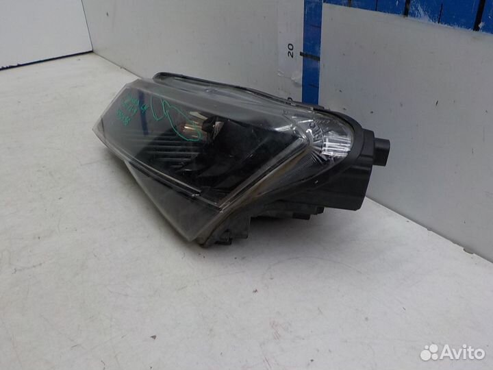 Фара левая Skoda Superb 2015