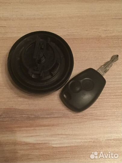 Ключ зажигания с кнопками Renault, Nissan