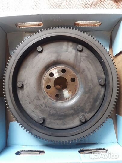 Маховик оригинал mitsubishi l200 4D56