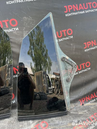 Стекло заднее Mercedes C207 W207 купе