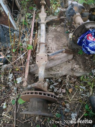 Передний мост на мерседес бенс 609