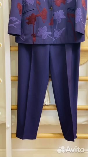 Костюм тройка женский