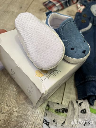 Пакет фирменной одежды на малыша