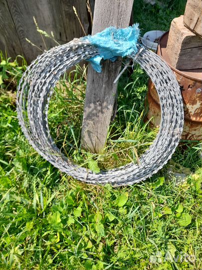 Продам колючую проволоку