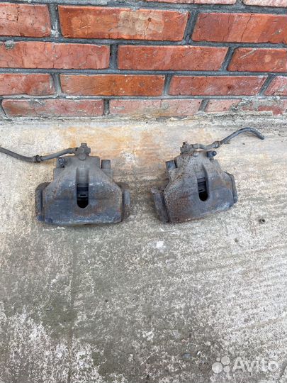 Суппорт передний правый opel vectra b