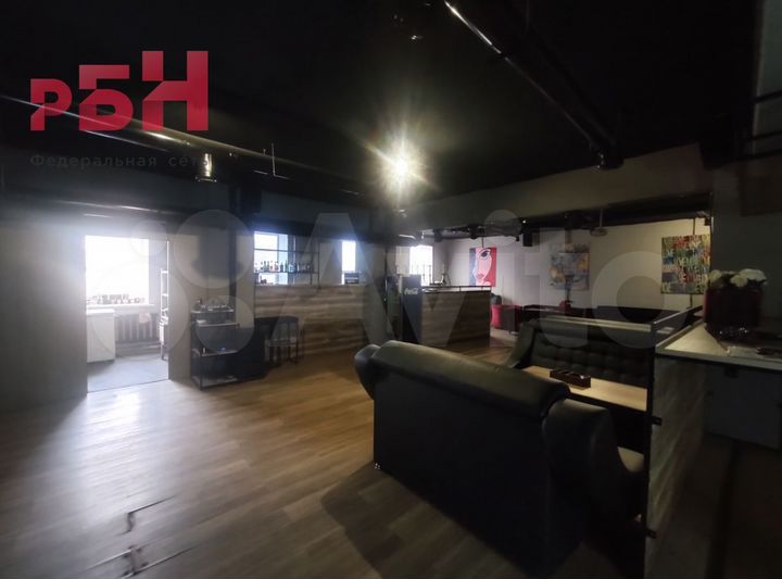 Помещение свободной планировки, 226м2