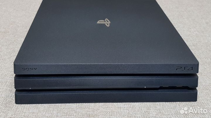 Sony playstation 4 pro