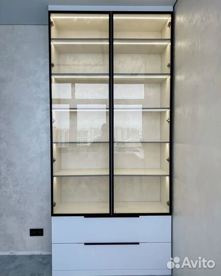 Шкаф стенка