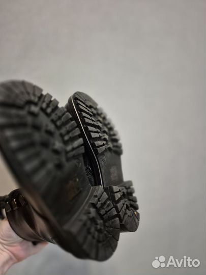 Ботинки для девочки 27