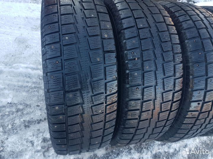 Cooper Discoverer M+S 235/65 R17 104S