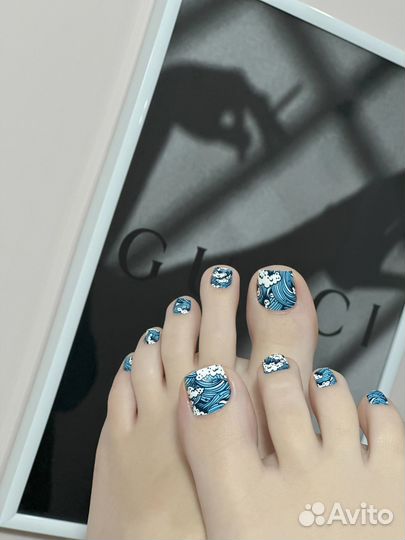 Педикюр с покрытием гель лак