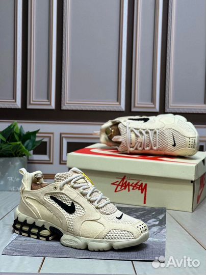 Кроссовки Nike Stussy