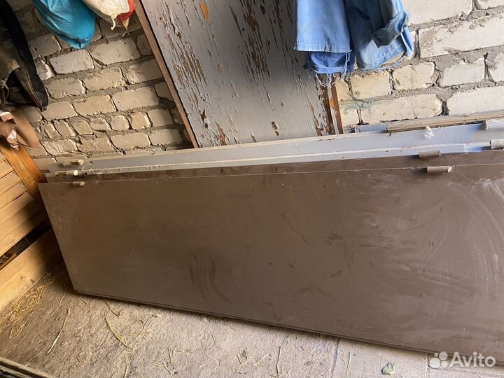 Двери металлические двухстворчатые