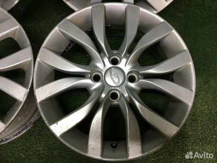 4 шт. Диски ваз (LADA) R15 4*98 ваз (LADA)