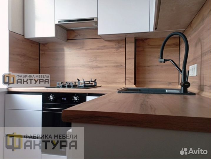 Кухонные гарнитуры угловые