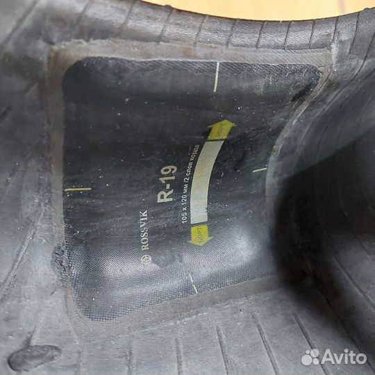 Bridgestone Blizzak Spike-01 225/60 R17 103T