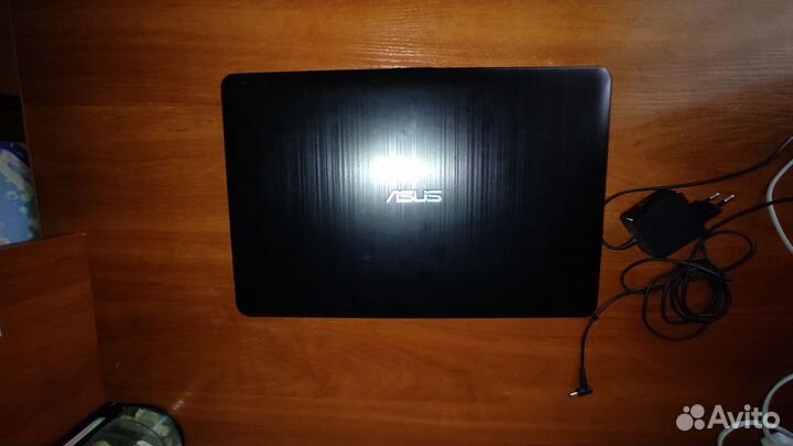 Ноутбук Asus