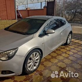 Opel Astra GTC 1.6 МТ, 2012, 162 000 км