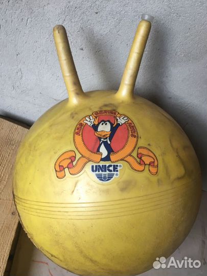 Гимнастические мячи