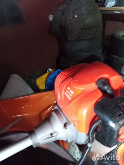 Продаю бензо триммер