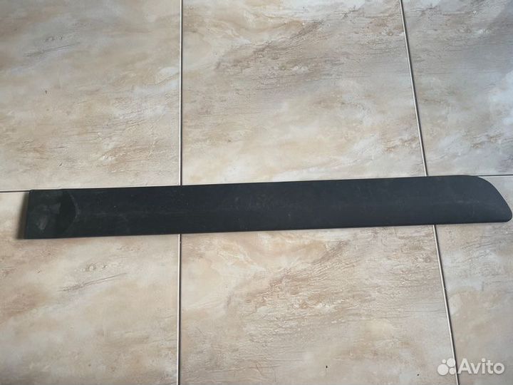 Накладка двери задняя правая LADA Largus С 2012