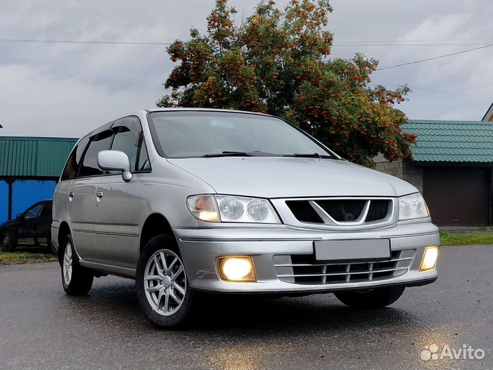 Nissan Presage 2.4 AT, 2000, 280 000 км