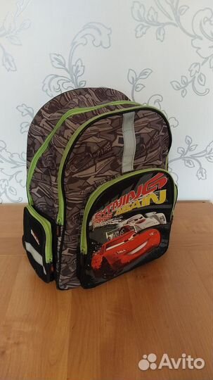 Школьный рюкзак