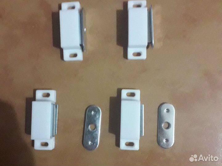 Мебельный магнит, дверная защелка