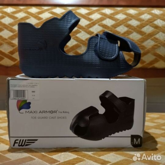 Накладка/ботинок/чехол под гипс для ноги