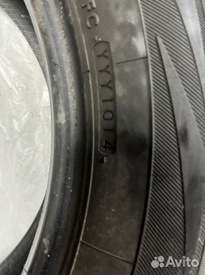Yokohama 104ZR 225/65 R17