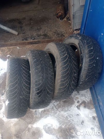 Goodyear UltraGrip 195/65 R15 91T