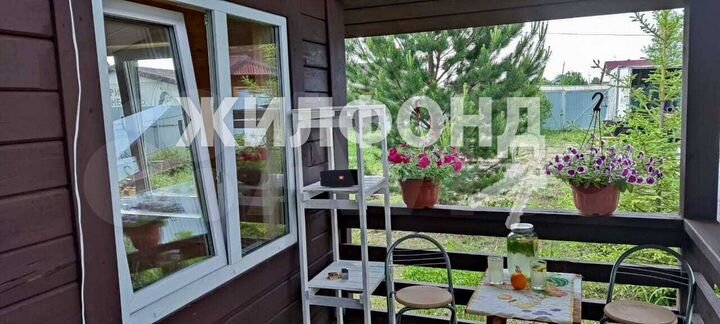 Дом 57 м² на участке 6,5 сот.