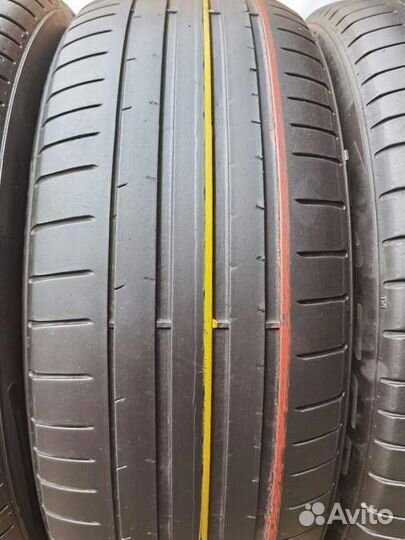 Pirelli P Zero 235/55 R18 100V