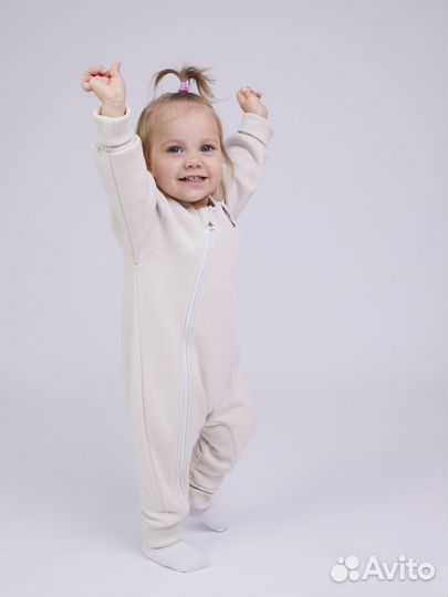 Модель для съёмок на маркетплейсы