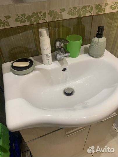 Зеркало и раковина для ванной бу