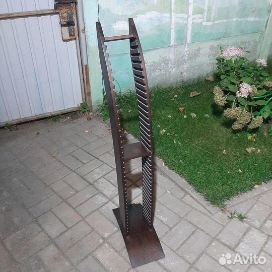 Подставка для дисков